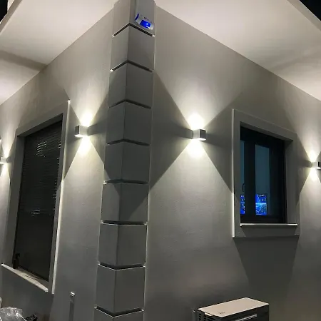 υπέροχη μονοκατοικία στα *